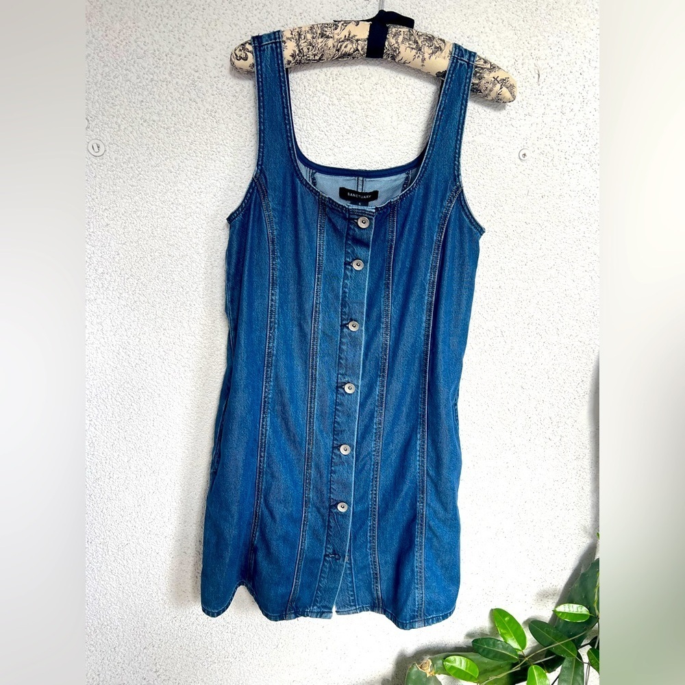 NWT Sanctuary Denim Shift Dress Blossom small button down front with piping back - Picture 4 of 8